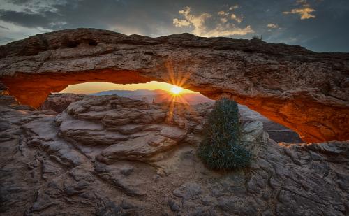 Sunrise at Mesa Arch, Canyonlands National Park, Utah